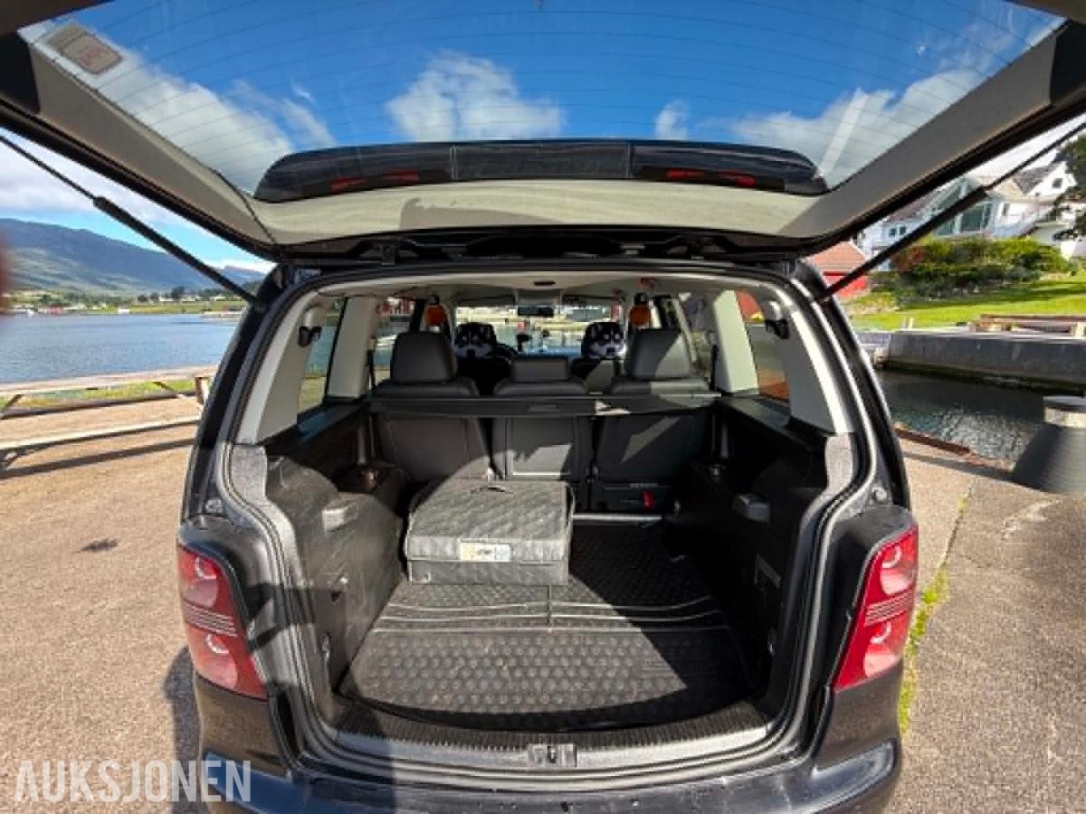 2008 Volkswagen Touran 1.9 TDI 105hk 7-Seter, Ryggekamera, Cruisekontroll